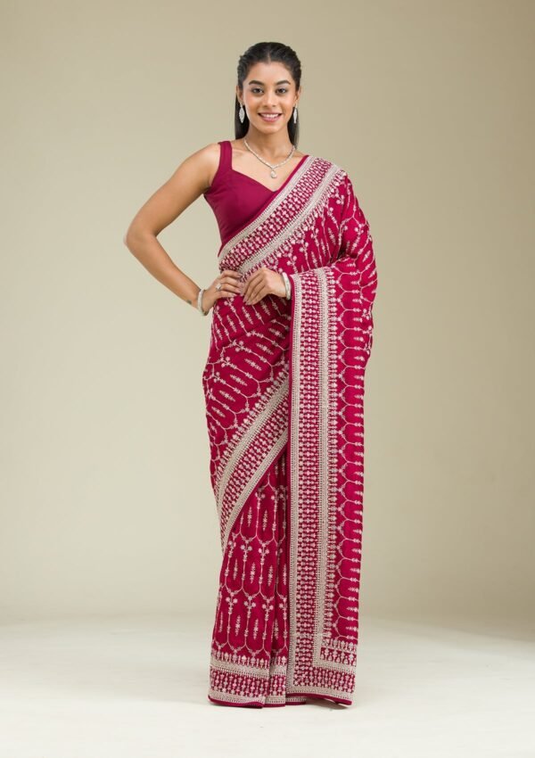 Elegant Maroon Silk Saree with Exquisite Threadwork - Image 4