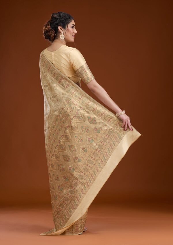 Elegant Beige Art Silk Saree with Intricate Zari Work - Image 2