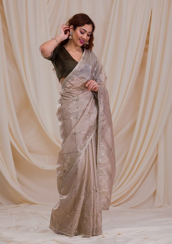 Elegant Beige Gotapatti Organza Saree for a Timeless Look - Image 4