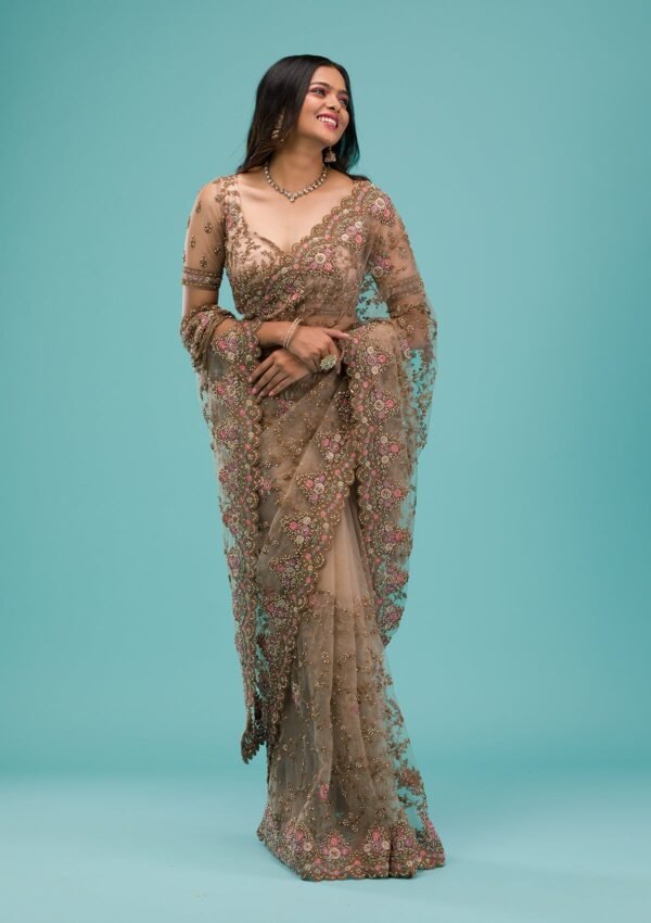 Elegant Beige Zariwork Net Saree - Image 4