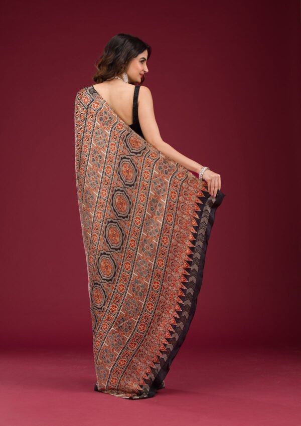 Elegant Black Silk Saree with Intricate Prints - Image 2