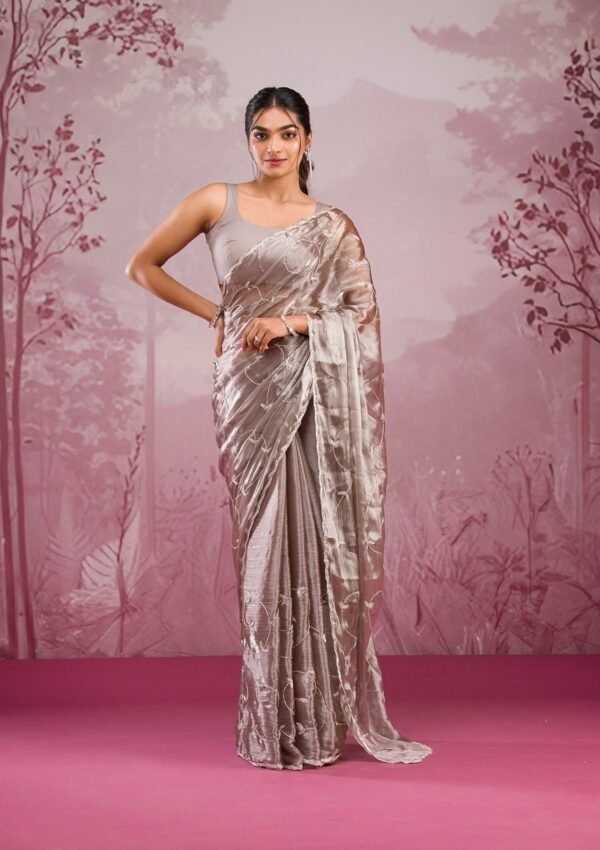 Elegant Copper Cutdana Georgette Saree for a Stunning Look - Image 5
