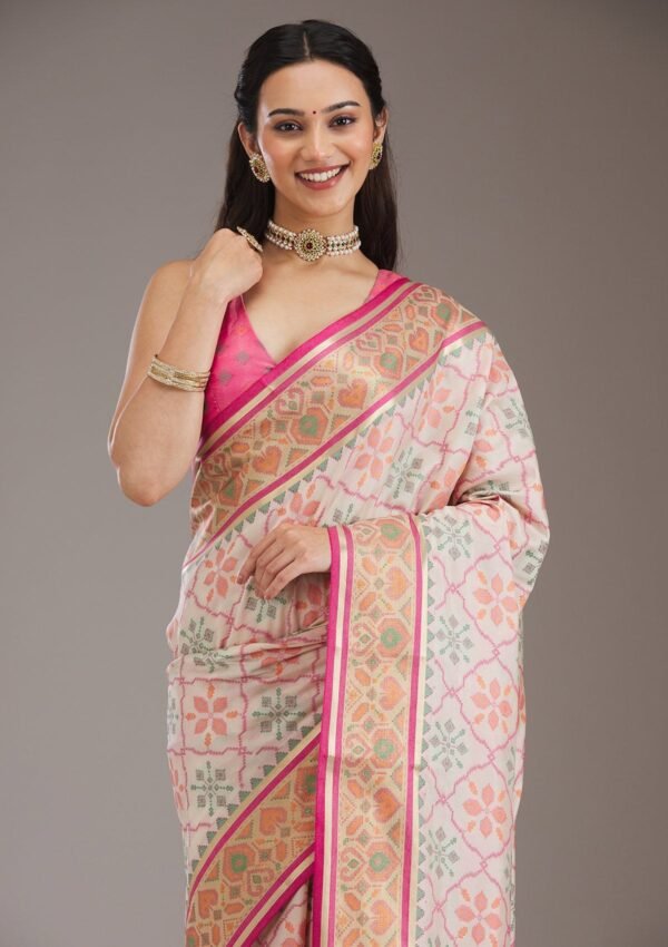 Elegant Cream Art Silk Saree with Exquisite Threadwork - Image 3