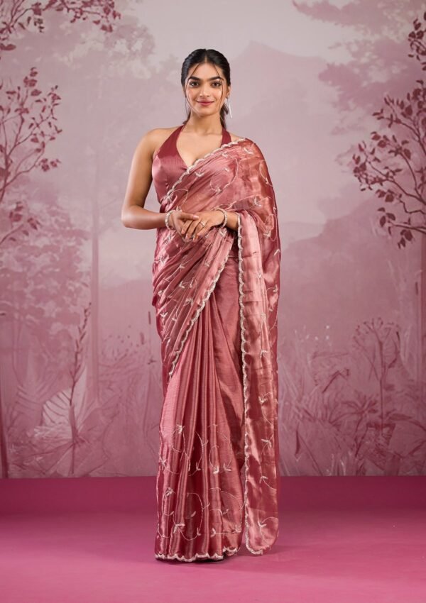 Elegant Gold Cutdana Georgette Saree for Stunning Occasions - Image 3