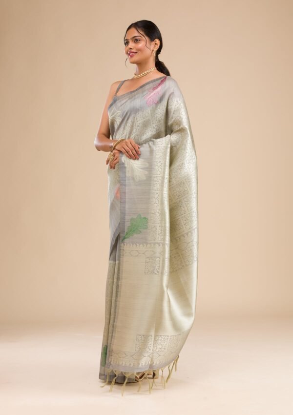 Elegant Grey Zariwork Soft Silk Saree for Timeless Chic - Image 4