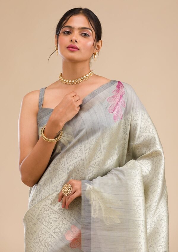 Elegant Grey Zariwork Soft Silk Saree for Timeless Chic - Image 7