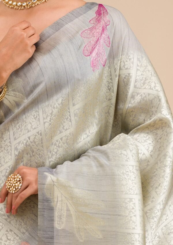 Elegant Grey Zariwork Soft Silk Saree for Timeless Chic - Image 9