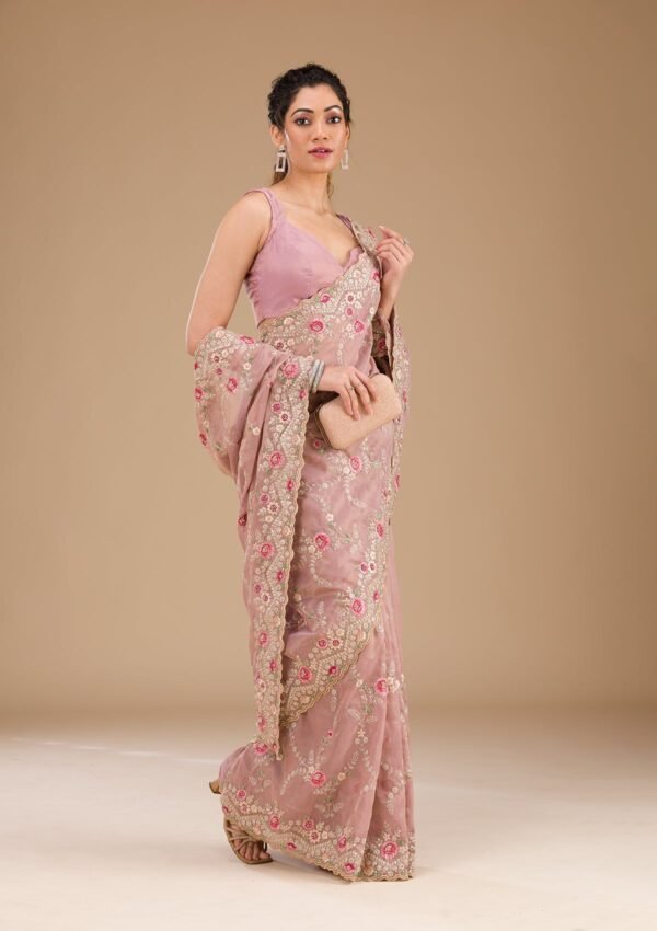 Elegant Lavender Threadwork Tissue Saree for Timeless Style - Image 3