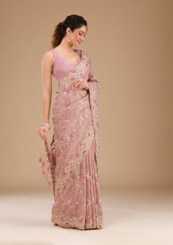 Elegant Lavender Threadwork Tissue Saree for Timeless Style - Image 6