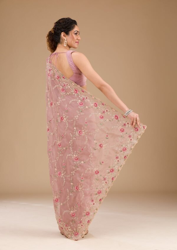Elegant Lavender Threadwork Tissue Saree for Timeless Style - Image 2