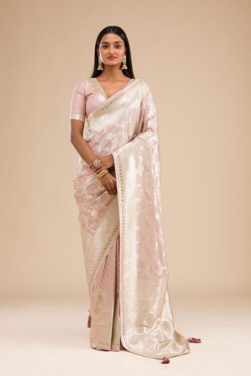 Exquisite Lavender Banarasi Silk Saree with Stunning Zariwork