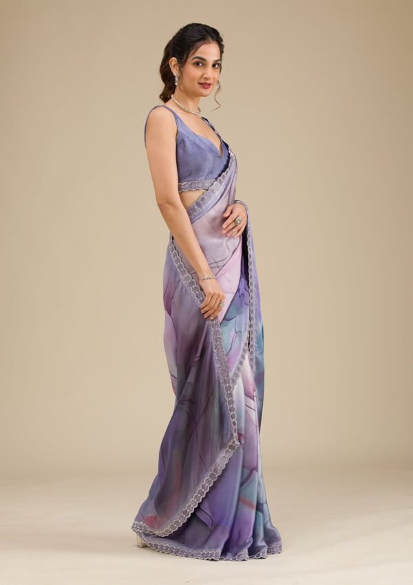 Elegant Grey Satin Saree with Captivating Prints - Image 4
