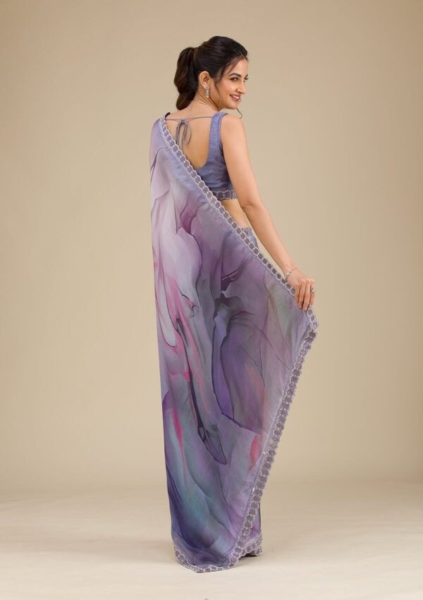 Elegant Grey Satin Saree with Captivating Prints - Image 2