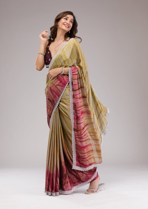 Elegant Maroon Printed Semi Crepe Saree for Timeless Style - Image 3