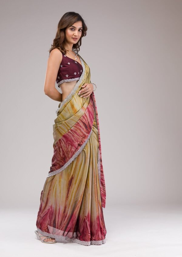 Elegant Maroon Printed Semi Crepe Saree for Timeless Style - Image 4