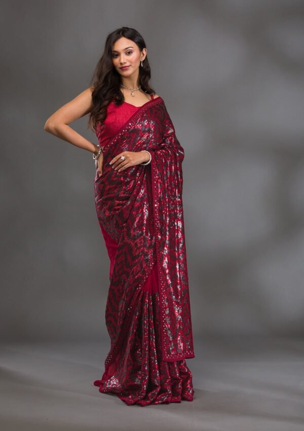 Elegant Maroon Georgette Saree with Sparkling Sequins - Image 4