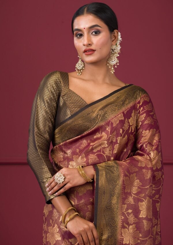 Elegant Maroon Soft Silk Saree with Intricate Zari Work - Image 8