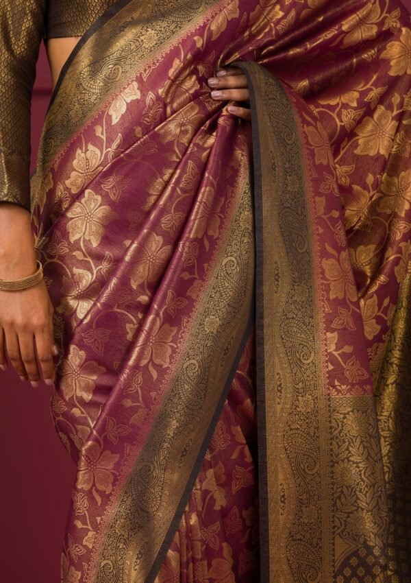 Elegantly Crafted Maroon Soft Silk Saree with Stunning Zariwork - Image 9