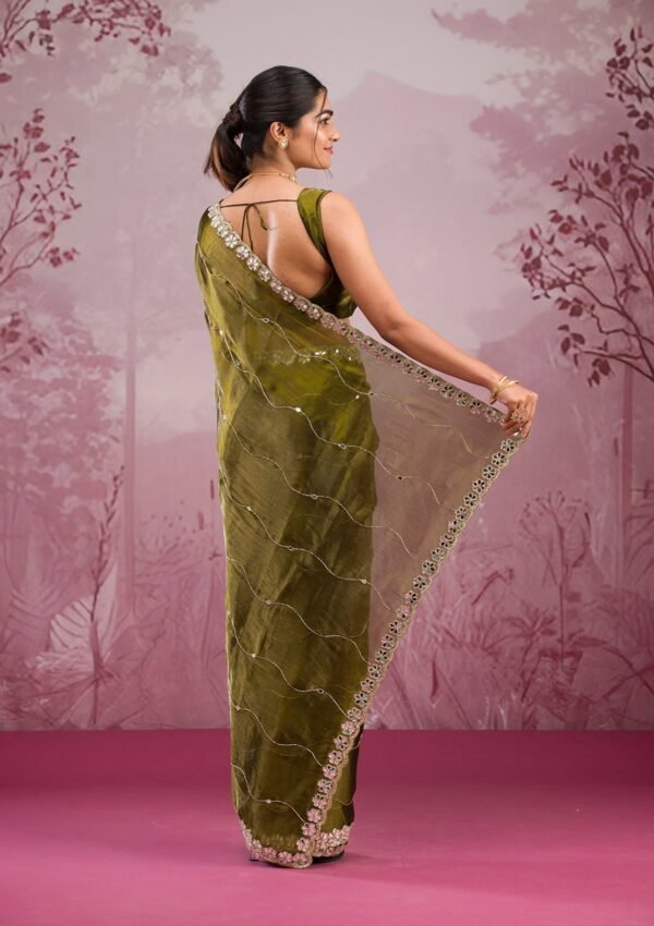 Exquisite Mehendi Mirrorwork Tissue Saree for a Stunning Look - Image 2