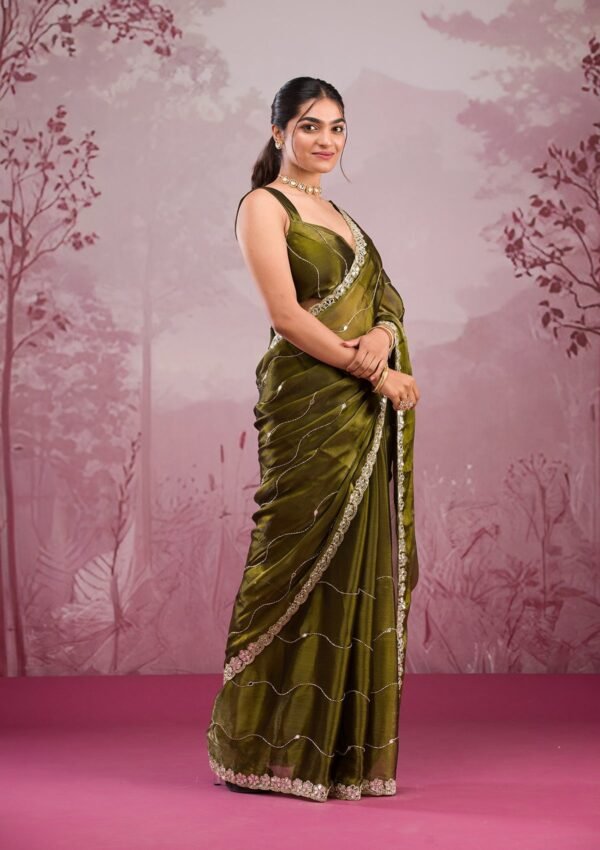 Exquisite Mehendi Mirrorwork Tissue Saree for a Stunning Look - Image 3