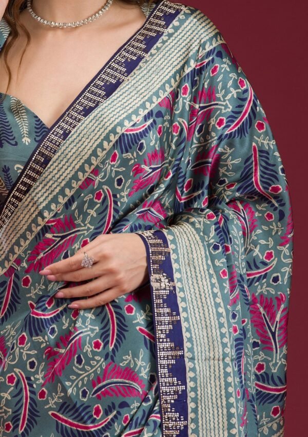 Elegant Navy Blue Silk Saree with Beautiful Prints - Image 3