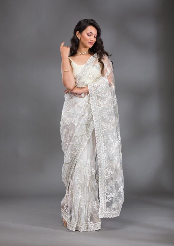 Stunning Off White Sequined Net Saree for Glamorous Occasions - Image 5