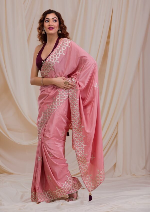 Elegant Onion Pink Semi Crepe Saree with Gotapatti Embellishments - Image 3