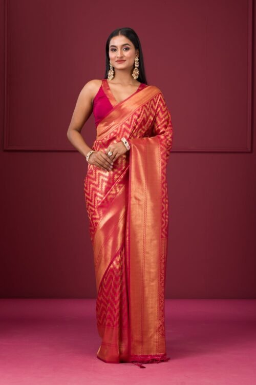 Elegant Pink Zariwork Soft Silk Saree with Onion Hues