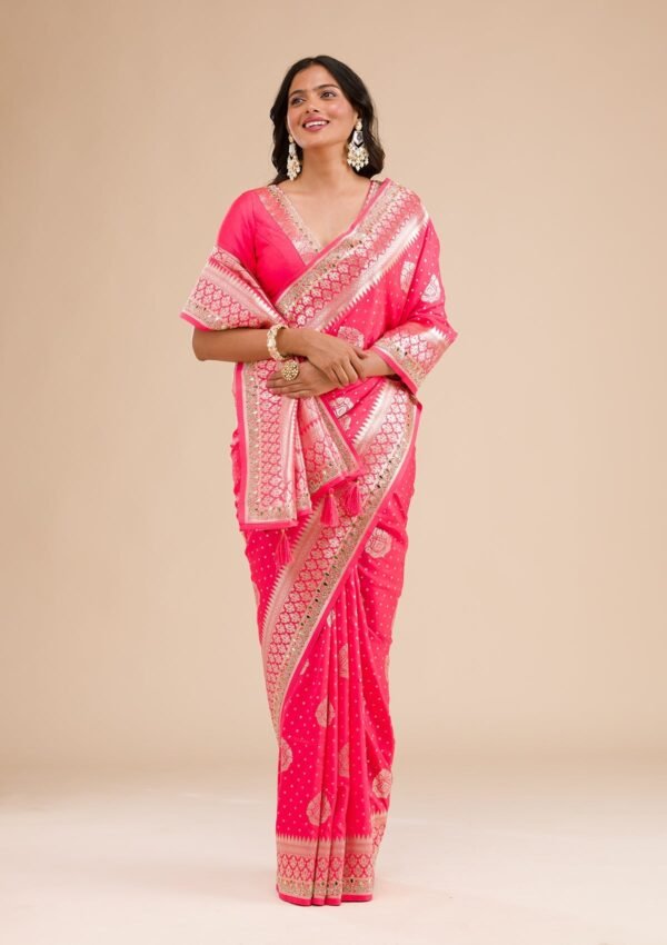 Stunning Pink Banarasi Silk Saree with Exquisite Zari Work - Image 5