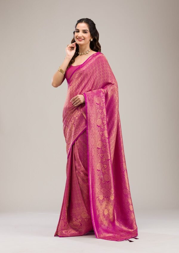 Elegant Purple Soft Silk Saree with Intricate Zari Work - Image 6