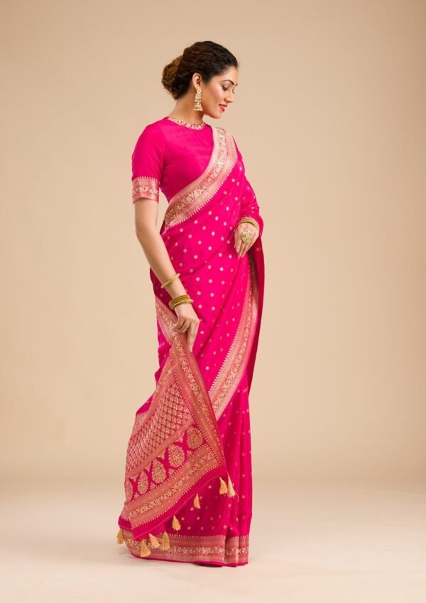 Exquisite Rani Pink Banarasi Silk Saree with Intricate Zariwork - Image 7