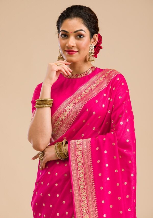 Exquisite Rani Pink Banarasi Silk Saree with Intricate Zariwork - Image 3