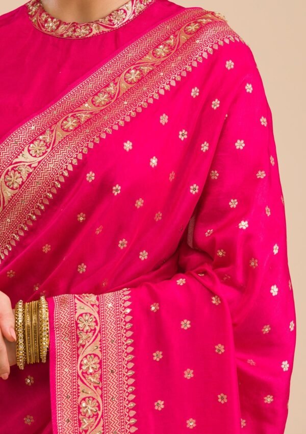 Exquisite Rani Pink Banarasi Silk Saree with Intricate Zariwork - Image 8