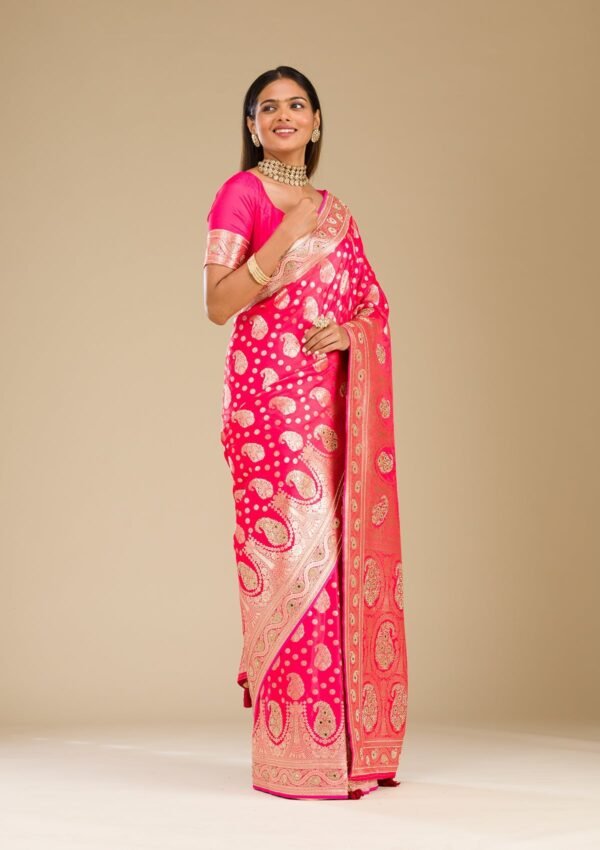 Exquisite Rani Pink Banarasi Silk Saree with Elegant Zariwork - Image 4