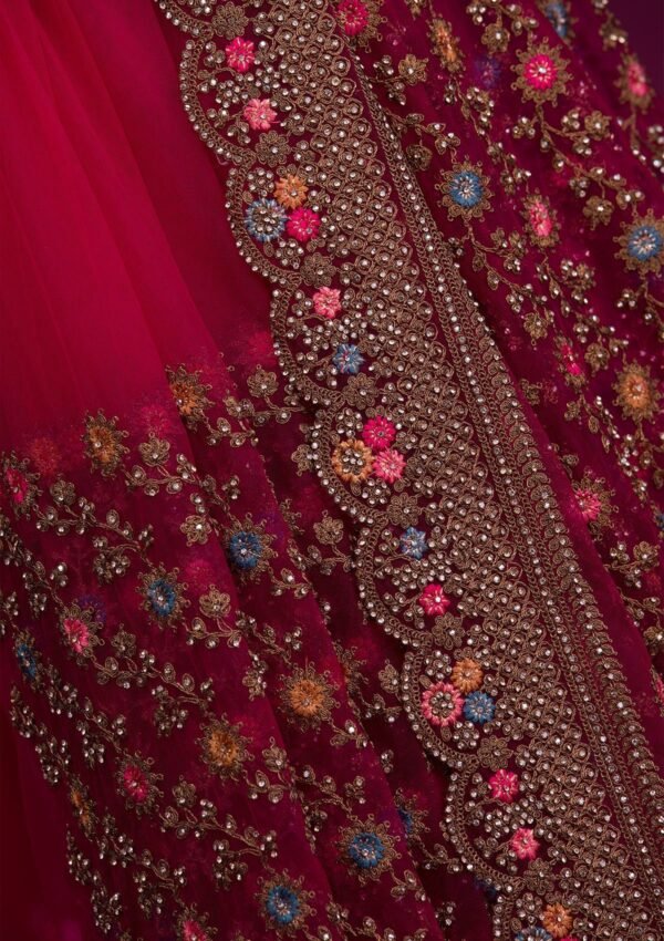 Elegant Rani Pink Net Saree with Stunning Zariwork - Image 3