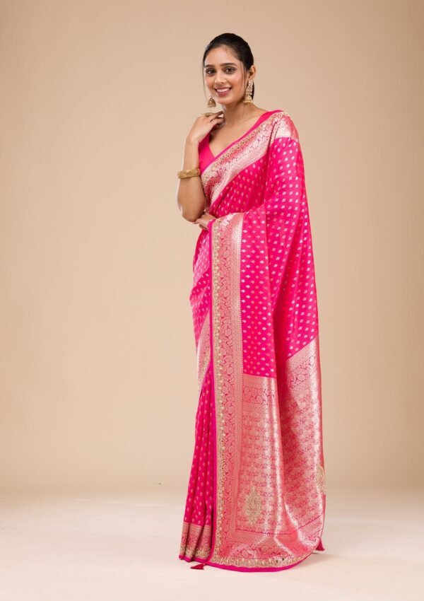 Elegant Rani Pink Soft Silk Saree with Exquisite Zari Work - Image 2