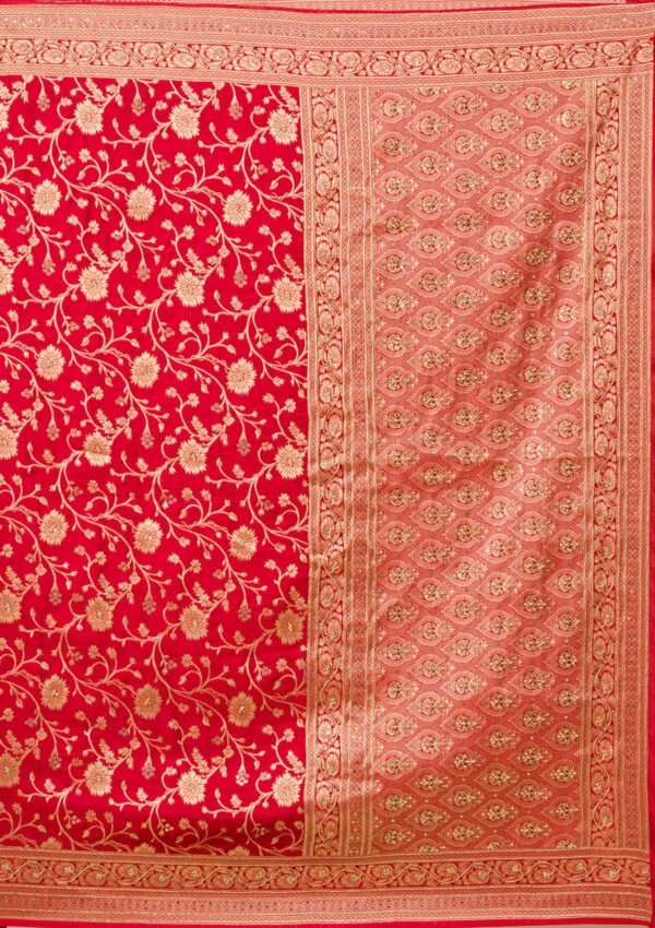 Elegant Red Banarasi Silk Saree with Intricate Zari Work - Image 9