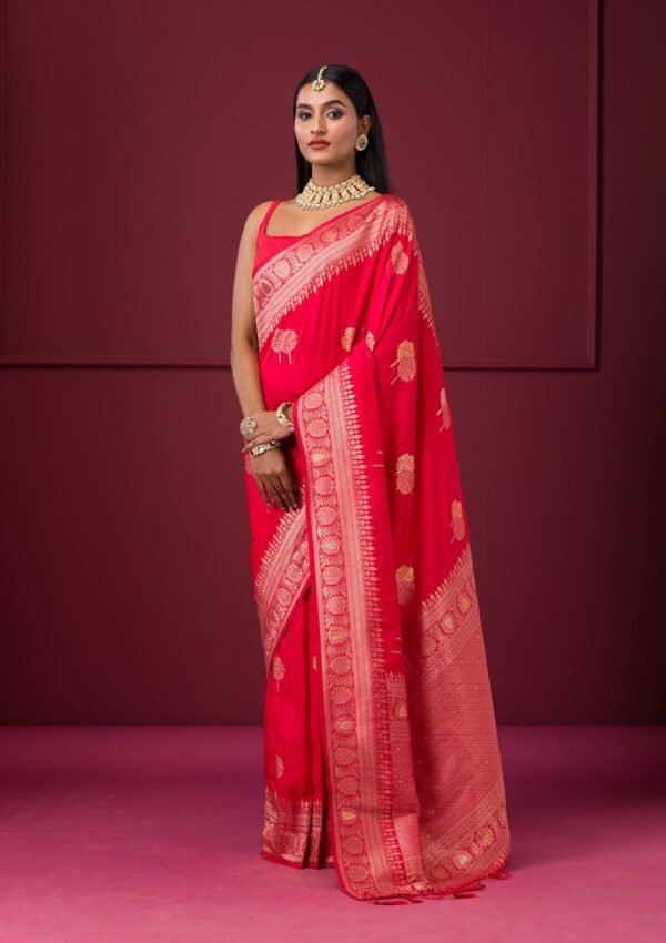 Luxurious Soft Silk Saree with Elegant Red Zariwork - Image 6