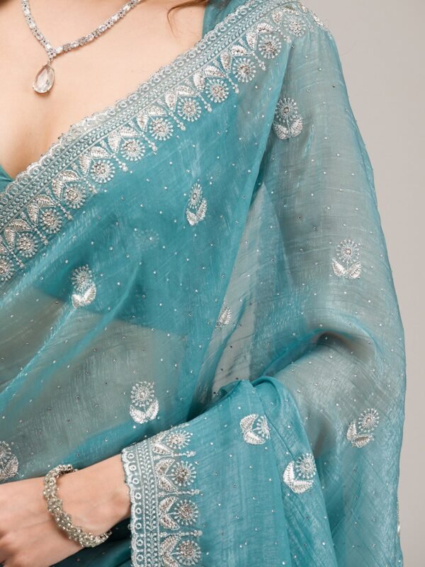 Elegant Sea Green Tissue Saree with Exquisite Zariwork - Image 6