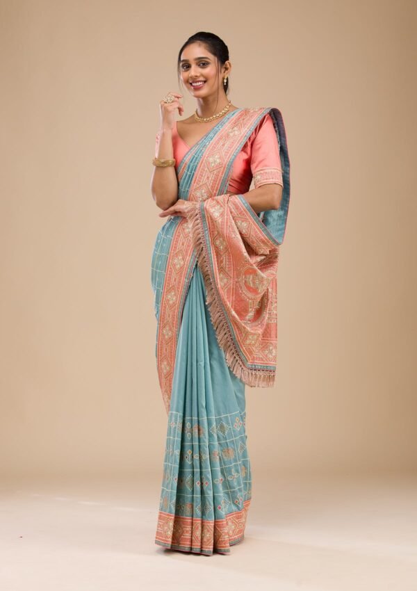 Stunning Turquoise Blue Semi Crepe Saree with Elegant Threadwork - Image 5